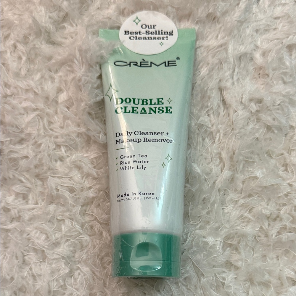 The crème shop Double Cleanse Daily Cleanser + Makeup Remover - - Picture 1 of 2